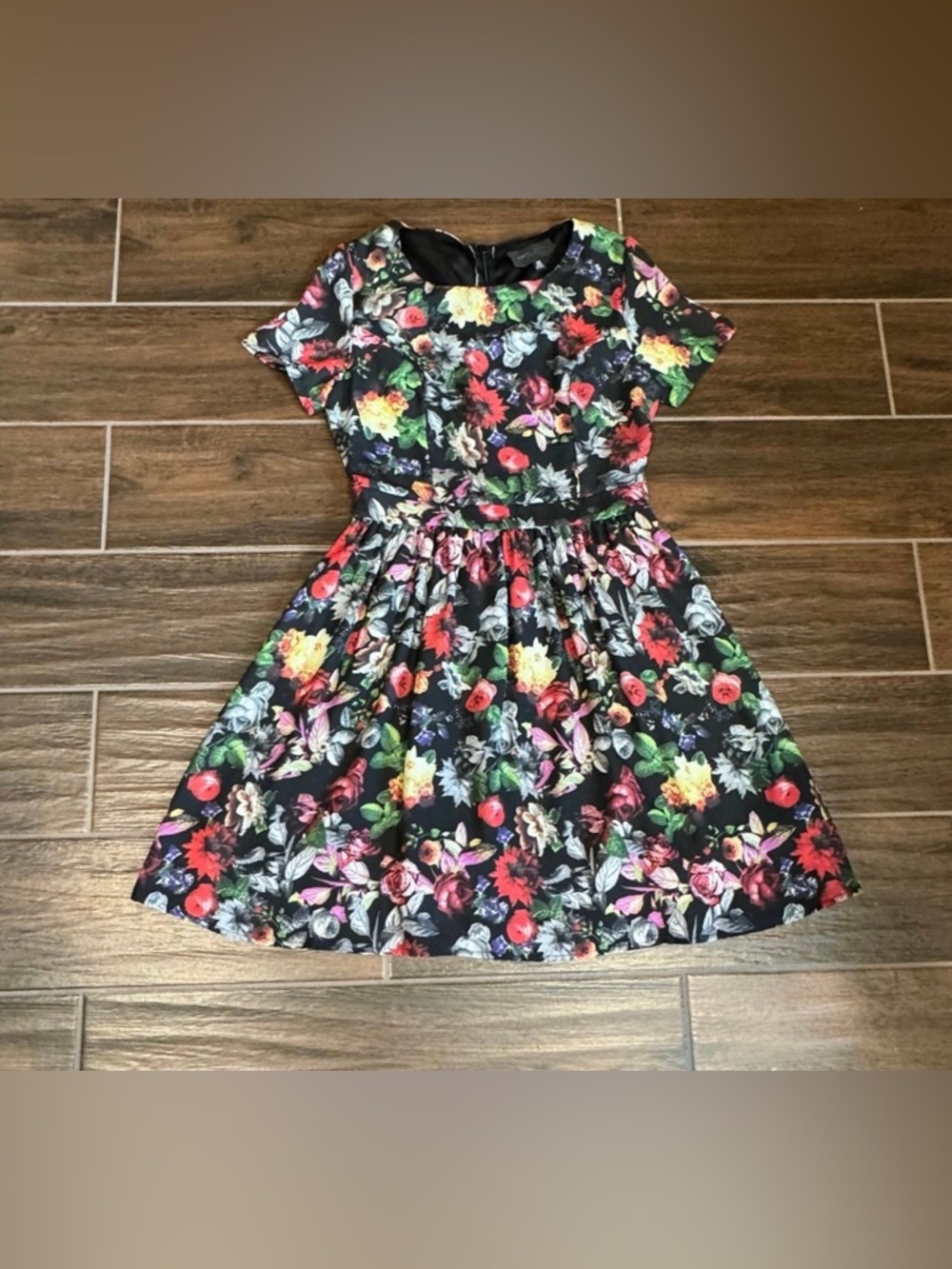 Romeo & Juliet Couture Fit & Flare Floral Dress Size XS